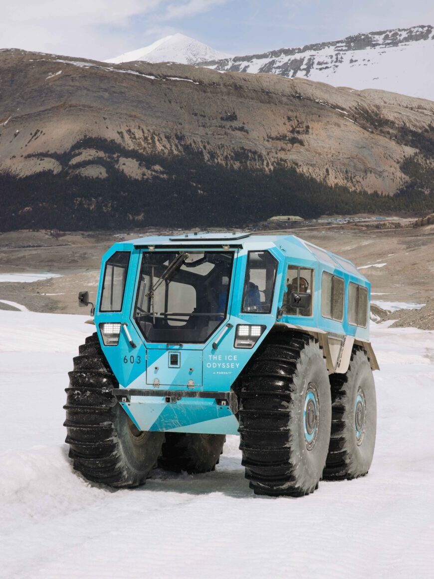 Snow Odyssey driving on the glacier at the Columbia Icefields